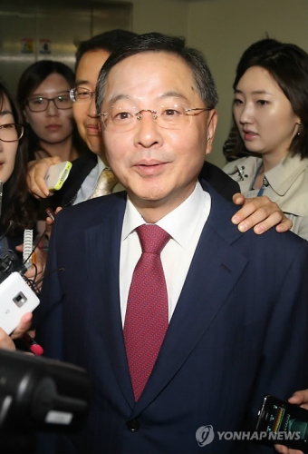 韩政府欲去旧迎新:提名新总理两名高官辞职