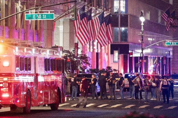 美国纽约曼哈顿发生枪击事件致多人死伤